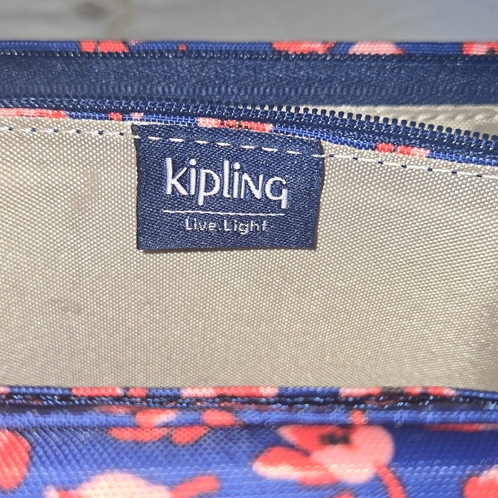 Kipling Navy and Red Floral Wallet - Picture 4 of 9